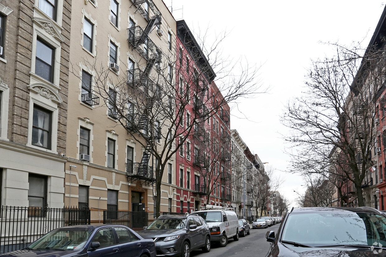Building Photo - 524 W 152nd St