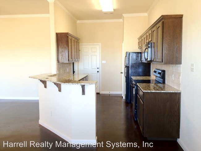 Building Photo - 3 br, 2 bath House - 396 Park Place