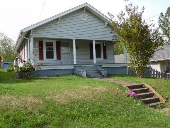 Primary Photo - 404 W Highland Rd