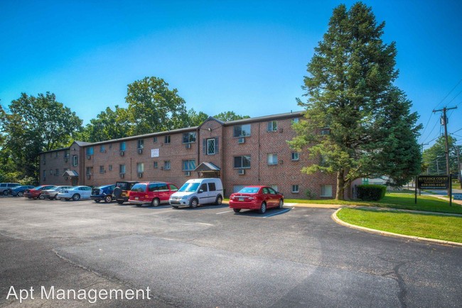 Building Photo - 75 S Morton Ave
