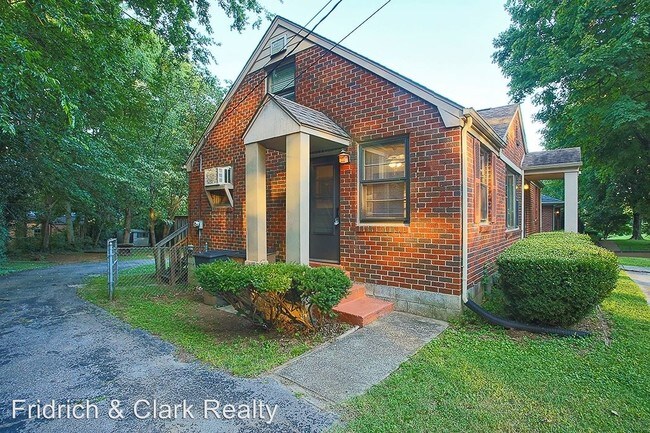 Building Photo - 4 br, 2 bath House - 4702 Abbay Drive