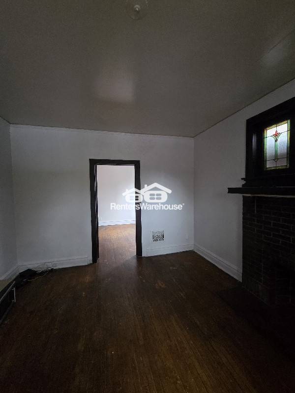 Foto del edificio - 5066-5068 W Florissant Ave