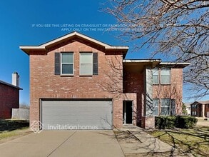 Building Photo - 1230 Sullivan Dr