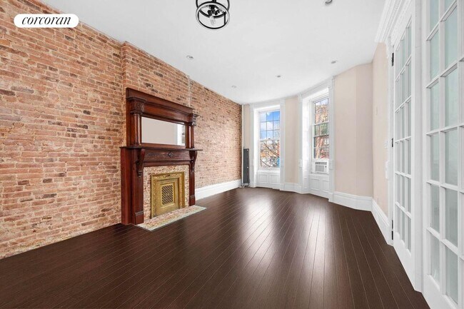 Foto del edificio - 621 Macon St