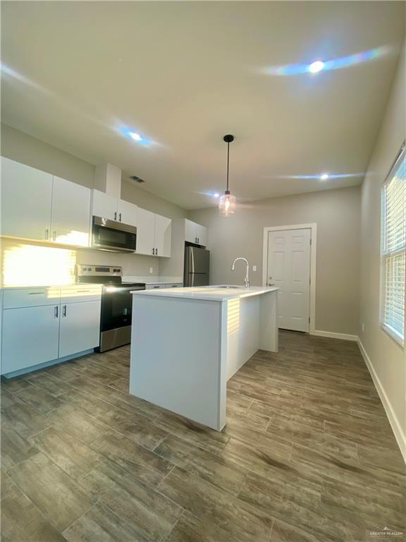 Building Photo - 1408 Lore Dr