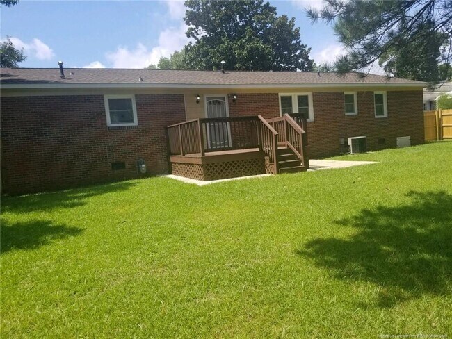 Building Photo - 5376 Silver Pine Dr