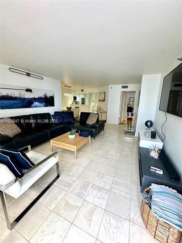 Building Photo - 5757 Collins Ave