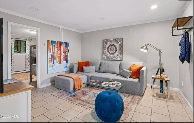 Family room / den - 5064 Black Gore Dr