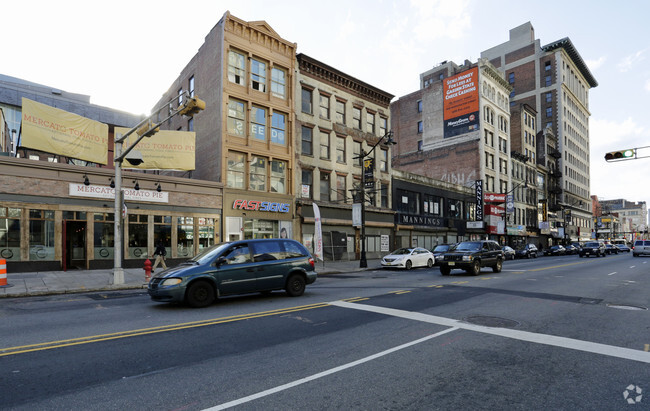 Building Photo - The Madison at Rock Plaza Lofts