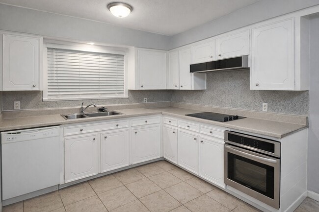 Foto del edificio - 2118 17th Ave N