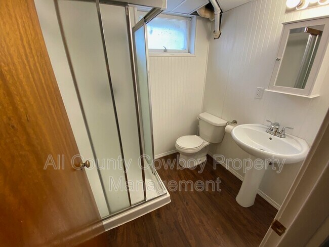 Foto del edificio - 1417 Spring Creek Dr