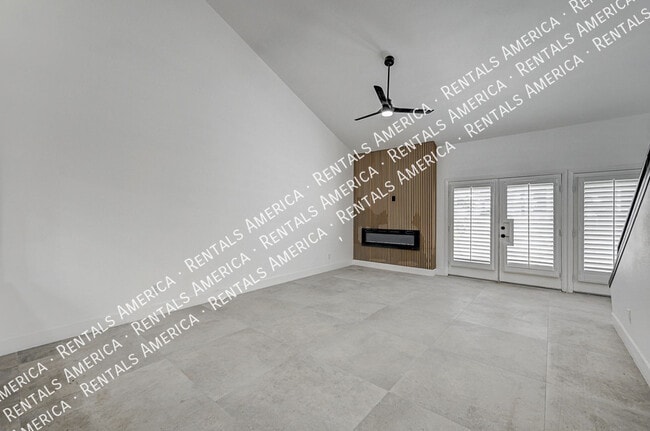 Building Photo - 2716 Ferrin Rd