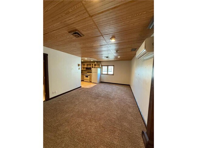 Building Photo - 314 5th St SW