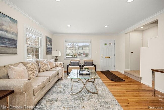 Foto del edificio - 695 Graefield Ct