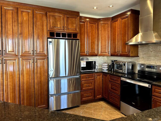 Building Photo - 50B Laxford Dr