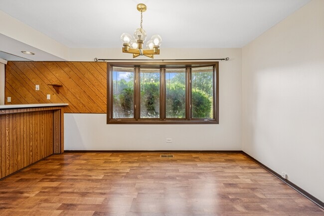 Building Photo - 366 Manning Dr