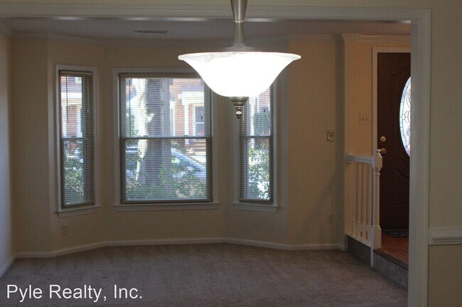 Foto del edificio - 3 br, 2.5 bath House - 1026 Tottenham Lane