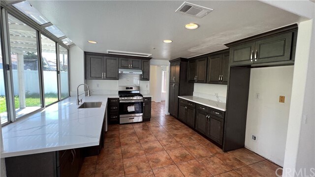 Building Photo - 13538 Chrystal Ct