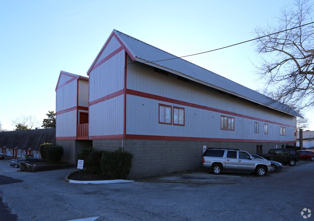 Hyatt House - Hyatt House Apartments