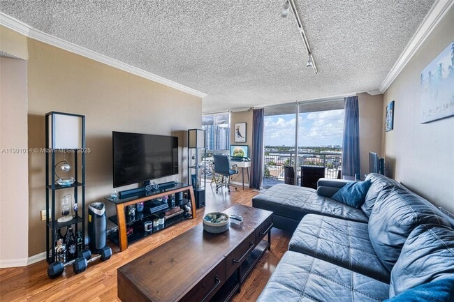 Building Photo - 1688 West Ave