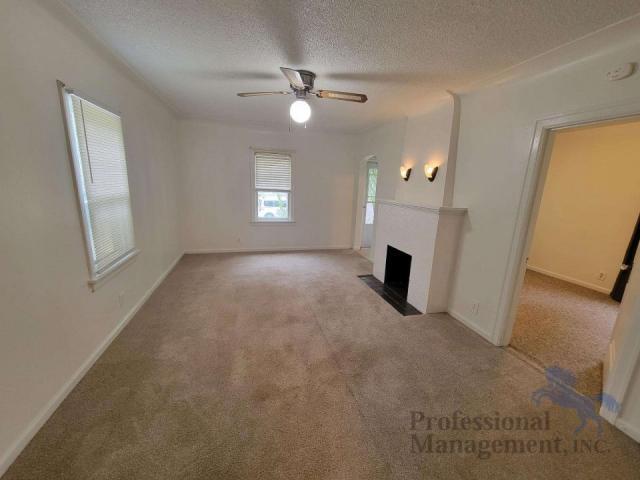 Building Photo - 2 bedroom in Billings MT 59101