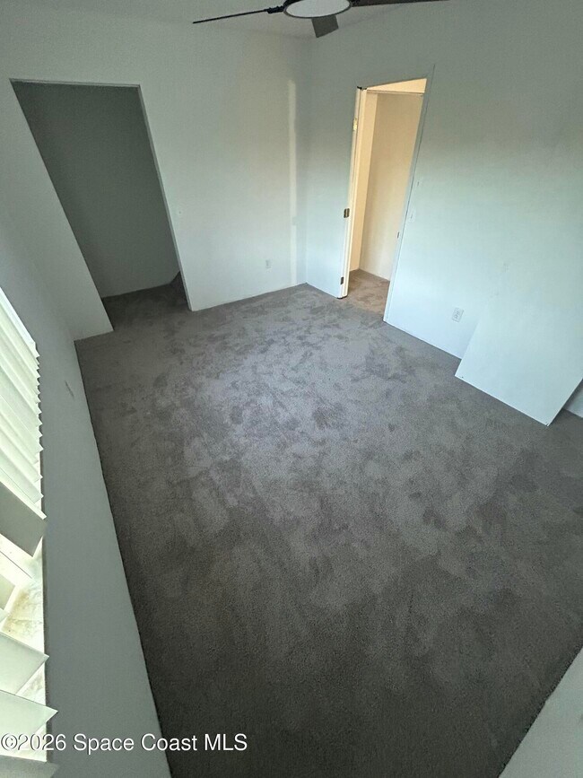 Foto del edificio - 7801 Maplewood Dr