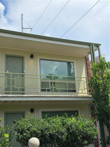 Foto del edificio - 801 Henry Clay Ave