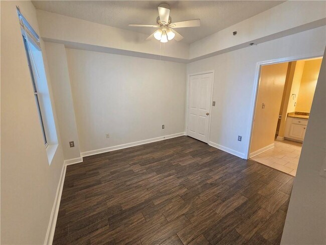 Foto del edificio - 1101 Juniper St NE