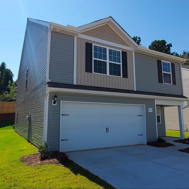 Building Photo - Room in House on Creedmore Hills Dr