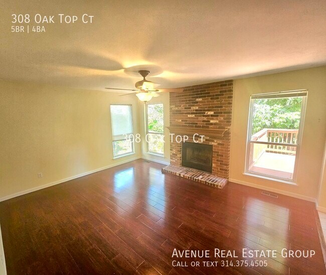 Building Photo - Well maintained bd, 3.5bth, 2 story home