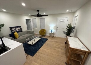 Building Photo - 1735 Derry Ave SW