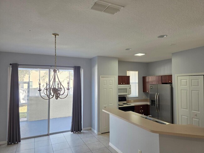 Foto del edificio - 1100 S Beach Cir