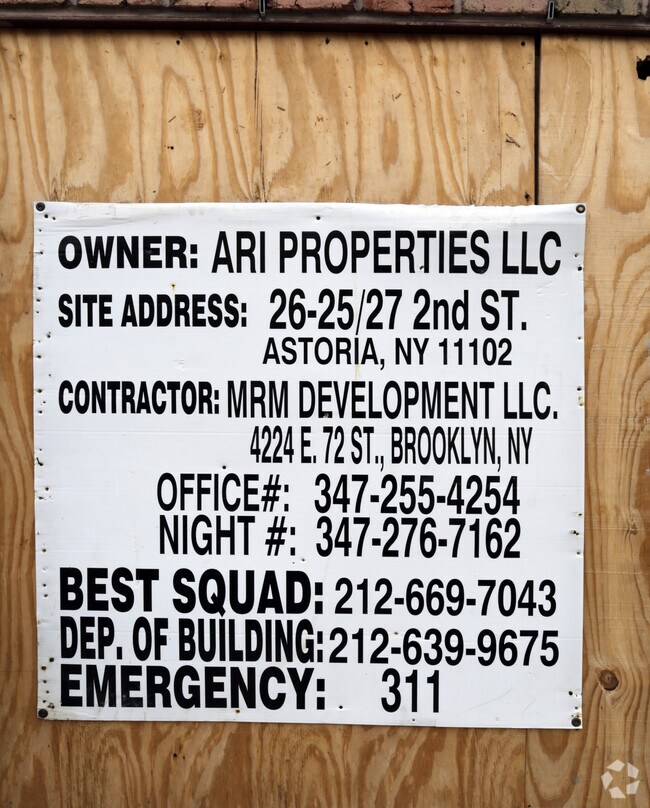 Building Photo - 26-25-26-27 2nd St