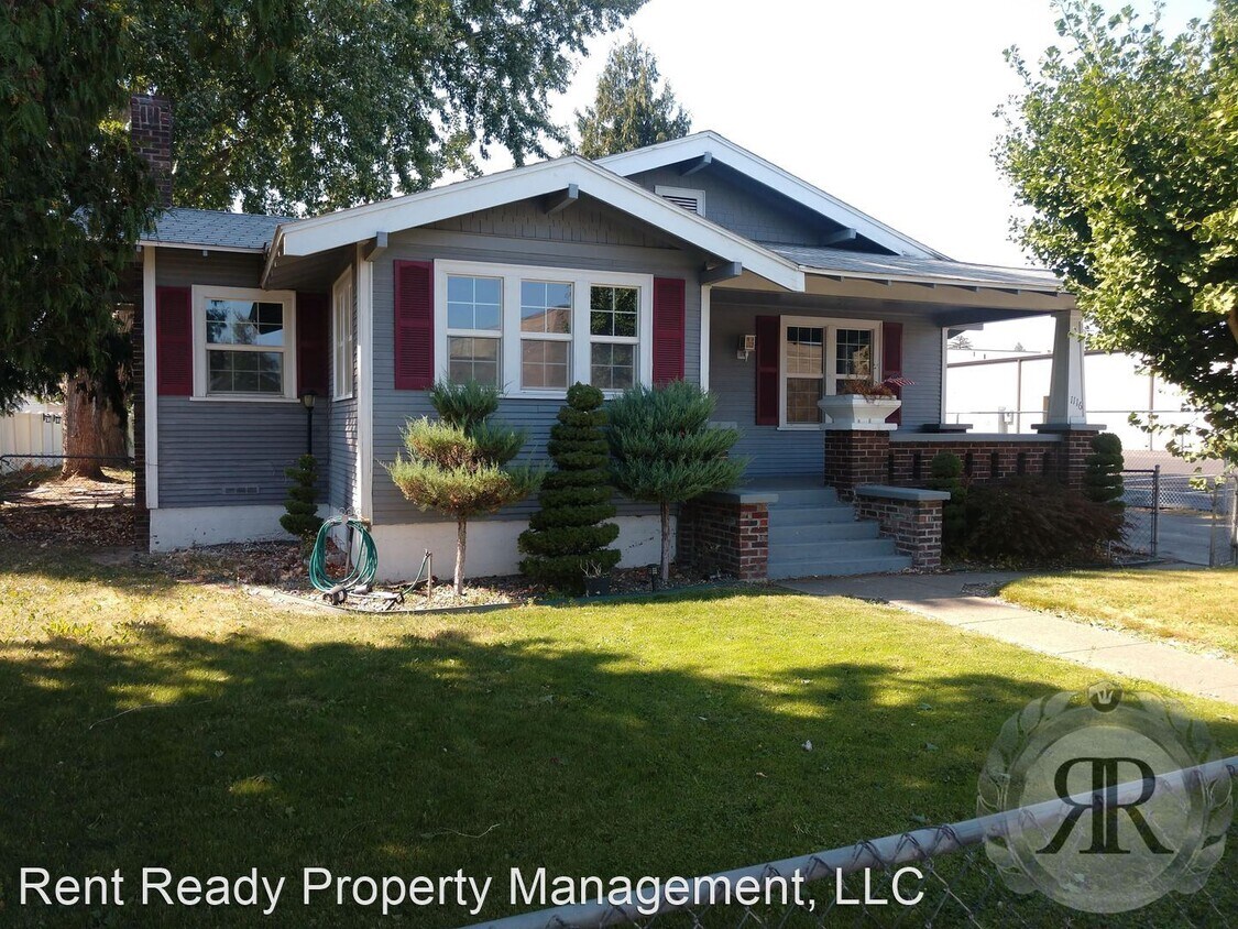 4 br, 1.5 bath House 1116 S 16th Ave House Rental in Yakima, WA