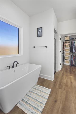 Foto del edificio - 7613 Lake Ridge Pkwy