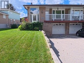 Building Photo - 3612 Birchmeadow Crescent