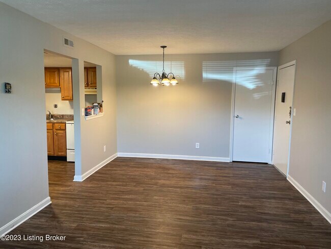 Foto del edificio - 404 N Hite Ave