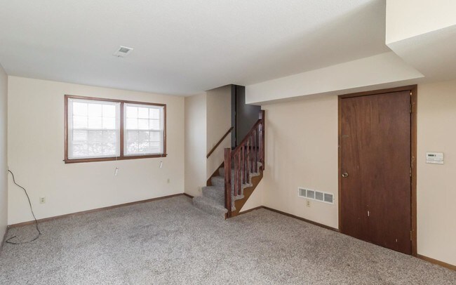 Building Photo - 4724 Merced St