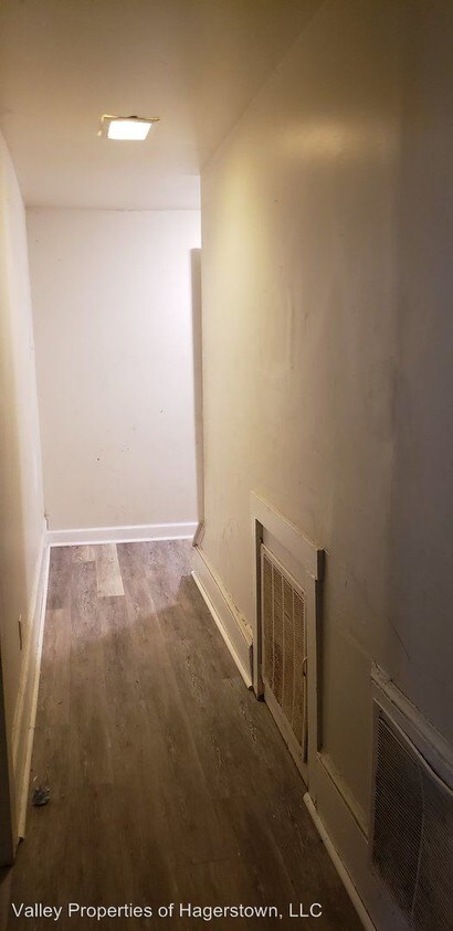 Foto del edificio - 309 E Burke St