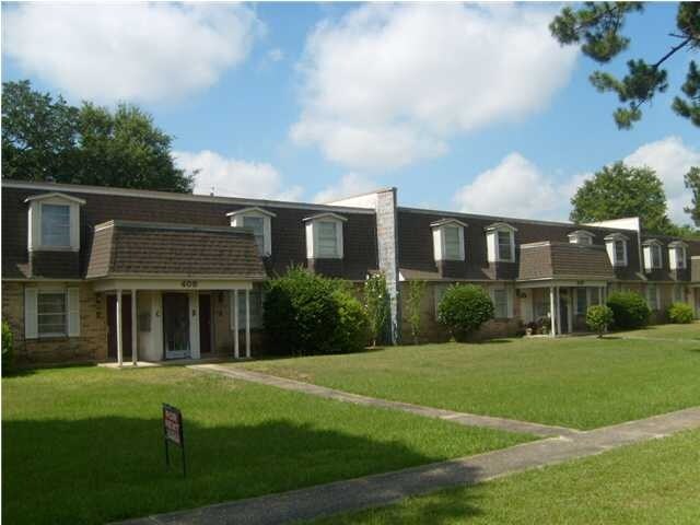 Primary Photo - 405 W Laurel Ave