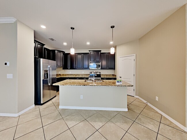 Foto del edificio - 13306 Wellington Hills Dr