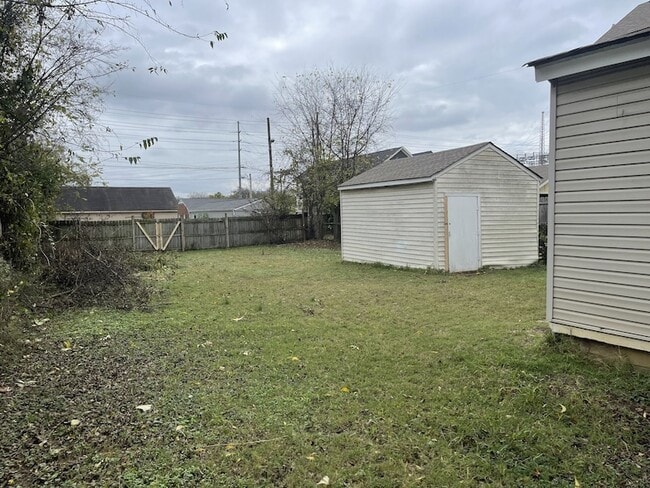 Foto del edificio - 6209 Louisiana Ave
