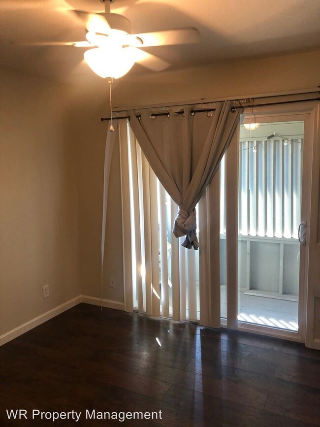 Building Photo - 2 br, 1 bath House - 908 Dainty Ave Unit #10