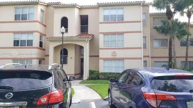 Foto del edificio - 3380 Pinewalk Dr N