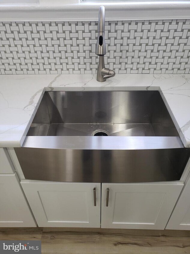 5537 Loretto Ave, Philadelphia, PA 19124 Townhouse for Rent in