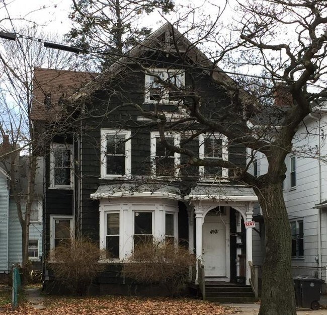 Building Photo - 4 bedroom in New Haven CT 06519