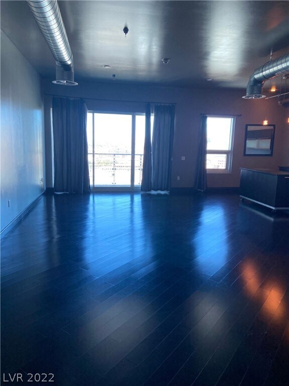 Foto principal - 200 Hoover Ave