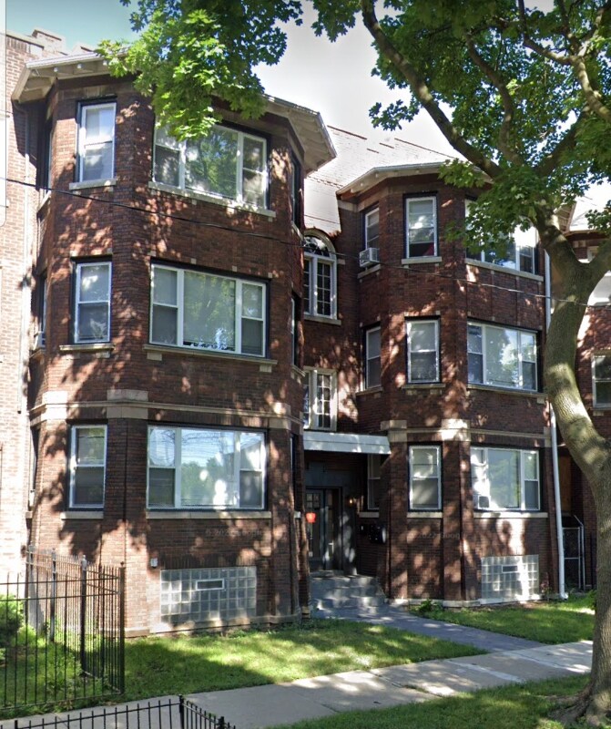 Photo - 11210 S Vernon Ave (Chicago, IL)