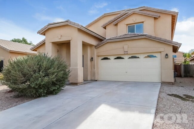 Building Photo - 44369 W Oster Dr