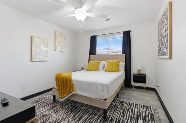 Building Photo - 361 Cherry St